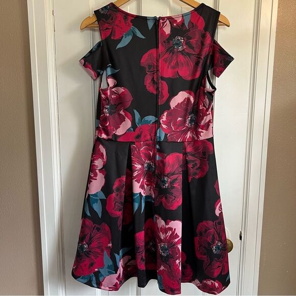 Charlotte Russe Floral Mini Dress - Black and Pink - Picture 2 of 7